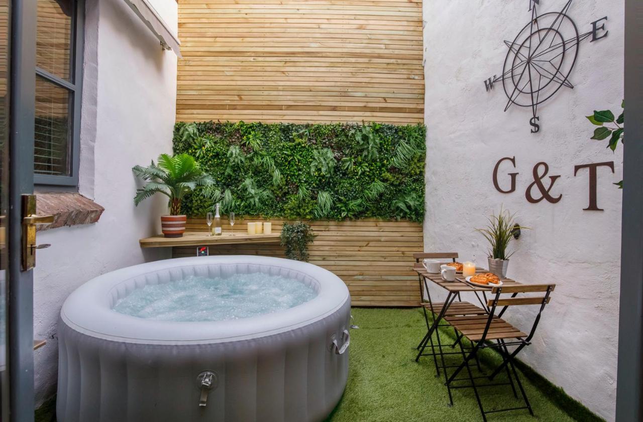 Holiday home The Holgate Hideaway With Hot Tub York